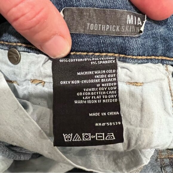 KFTK Mia Toothpick Distressed Skinny jeans size 0 - Picture 3 of 14